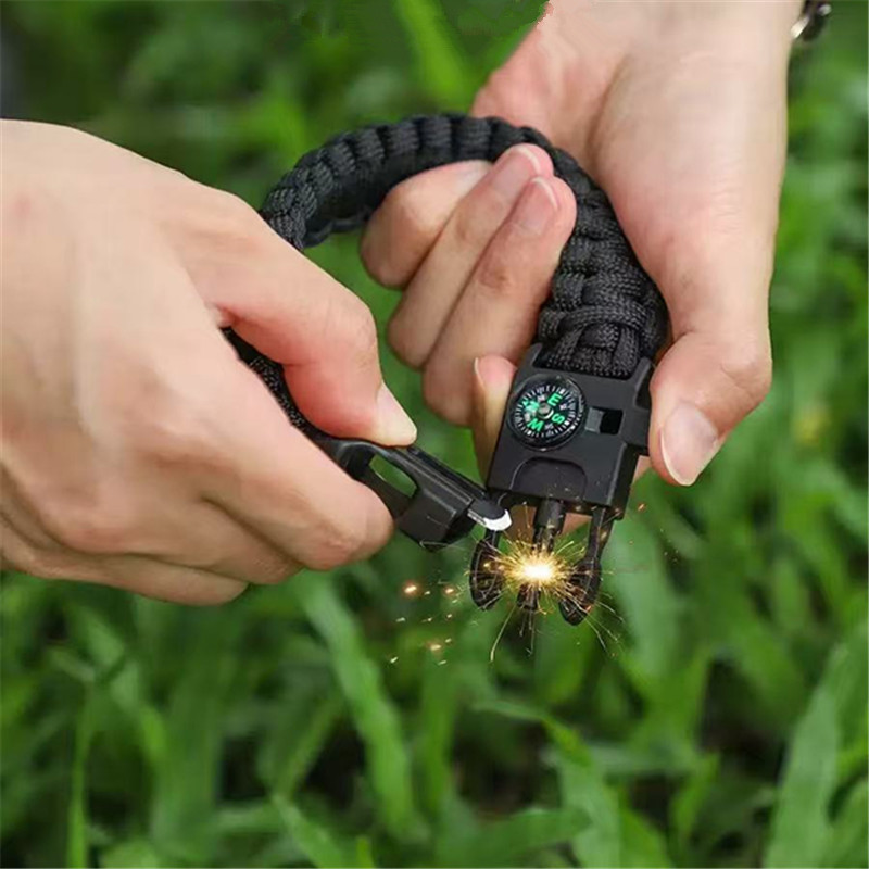 Vijf in één kompasarmband met  - Fire Starter Flint recensie en prijs